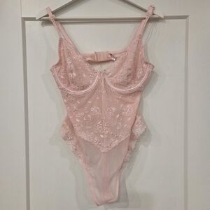 La Vie En Rose Blush Lace Lingerie